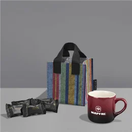 Yatta Majestic Mingle Hamper - RED